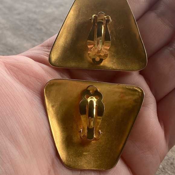Vintage Clip Ons Earrings Geometric Trapezoid Brushed Gold Matte 80s - Picture 8 of 12